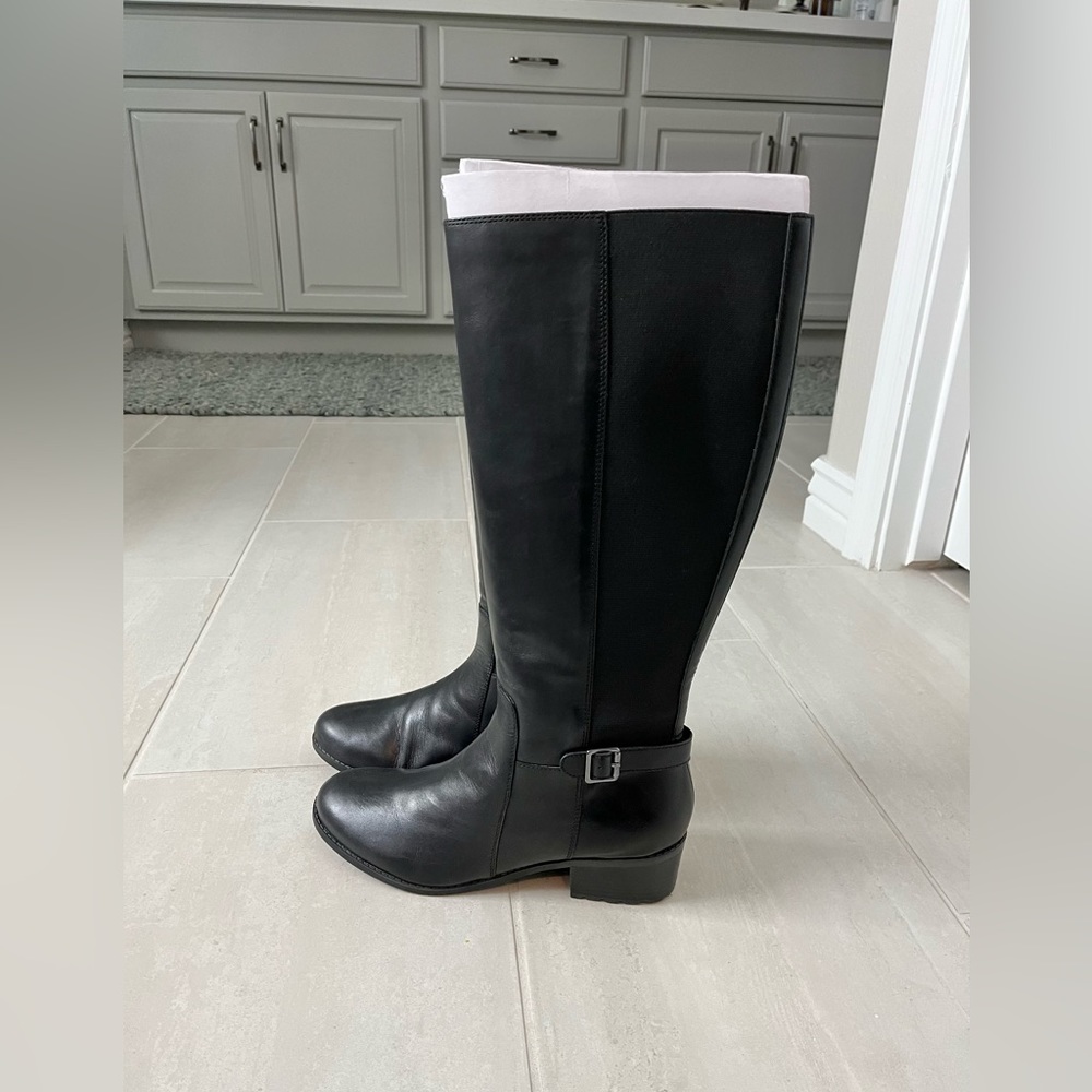 ✨Sold ✨New Black Leather Upper Riding Boots